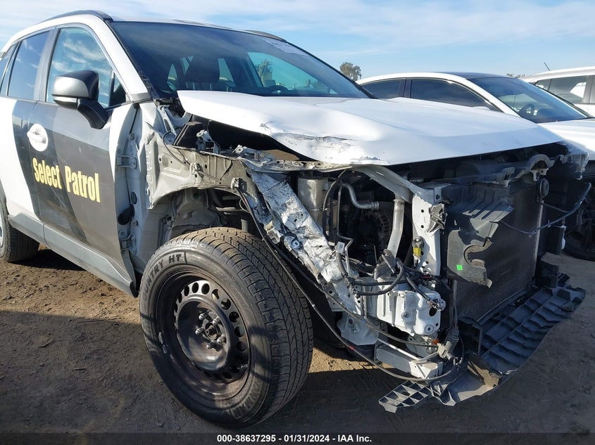 VIN 2T3H1RFV4KC003653 2019 TOYOTA RAV4 LE