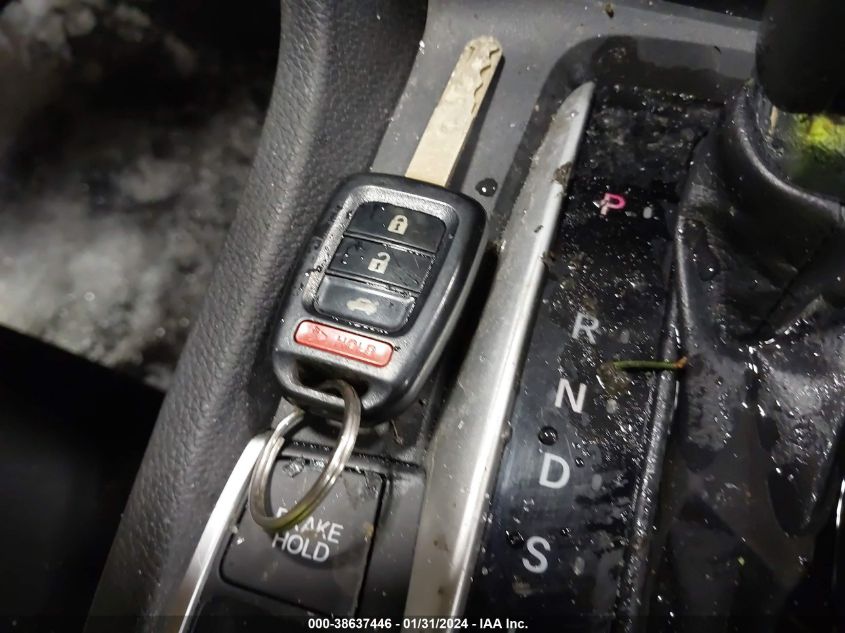 2016 HONDA CIVIC LX - 19XFC2F55GE027602