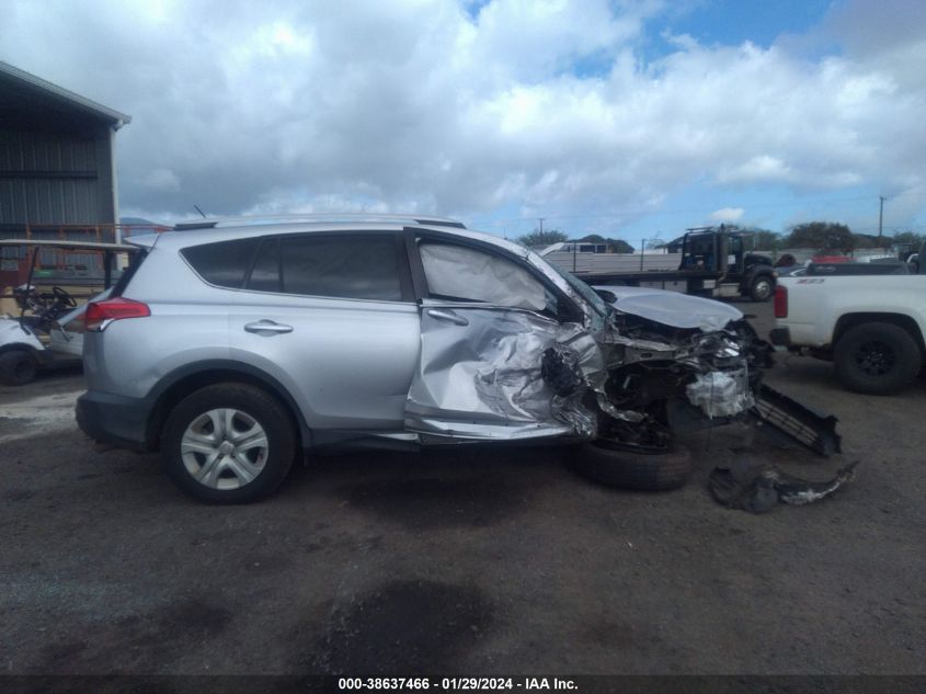2015 TOYOTA RAV4 LE - JTMZFREV5FJ029625
