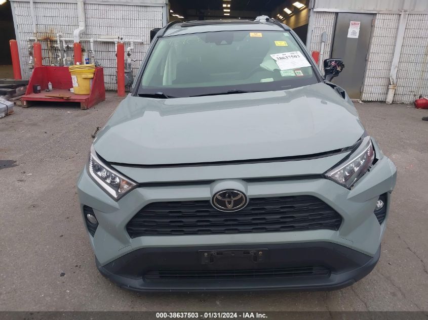 2019 TOYOTA RAV4 XLE - JTMP1RFV5KJ006635