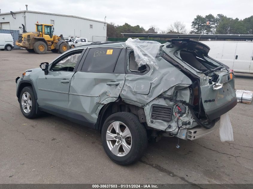 2019 TOYOTA RAV4 XLE - JTMP1RFV5KJ006635