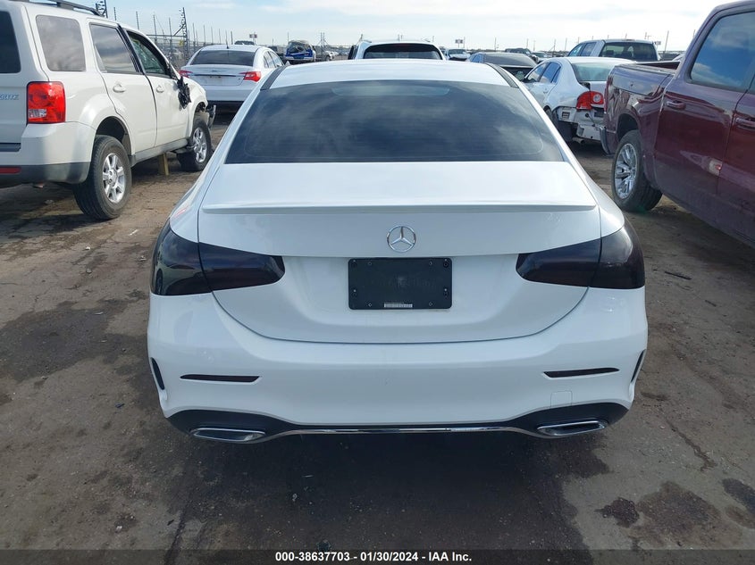 VIN WDD3G4EB6KW036078 2019 MERCEDES-BENZ A 220