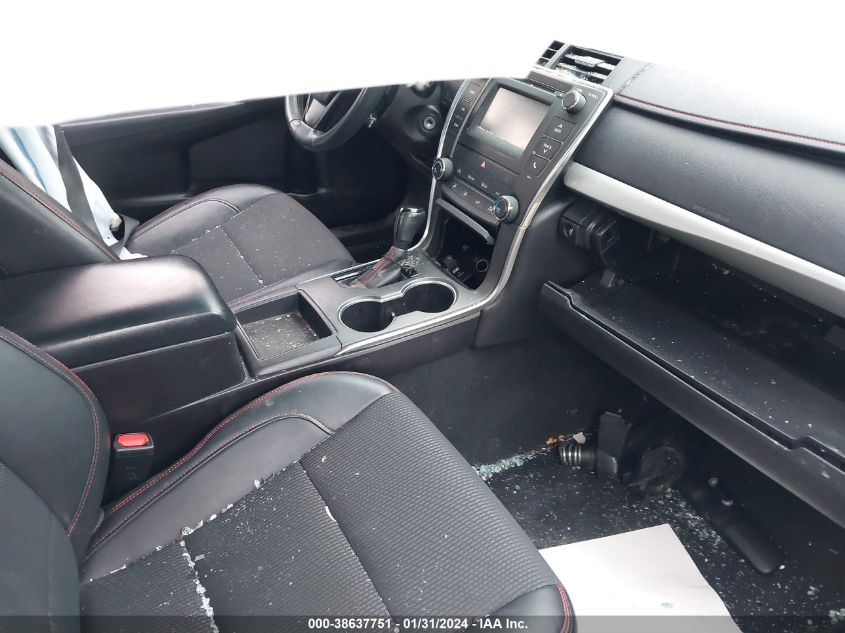 2017 TOYOTA CAMRY SE - 4T1BF1FK5HU650898