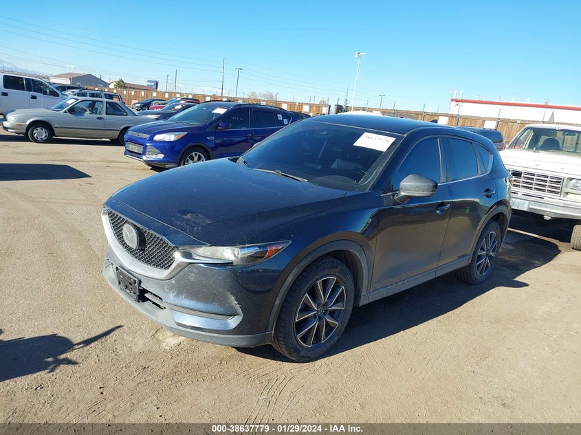 VIN JM3KFBCM3J0318656 2018 MAZDA CX-5 TOURING