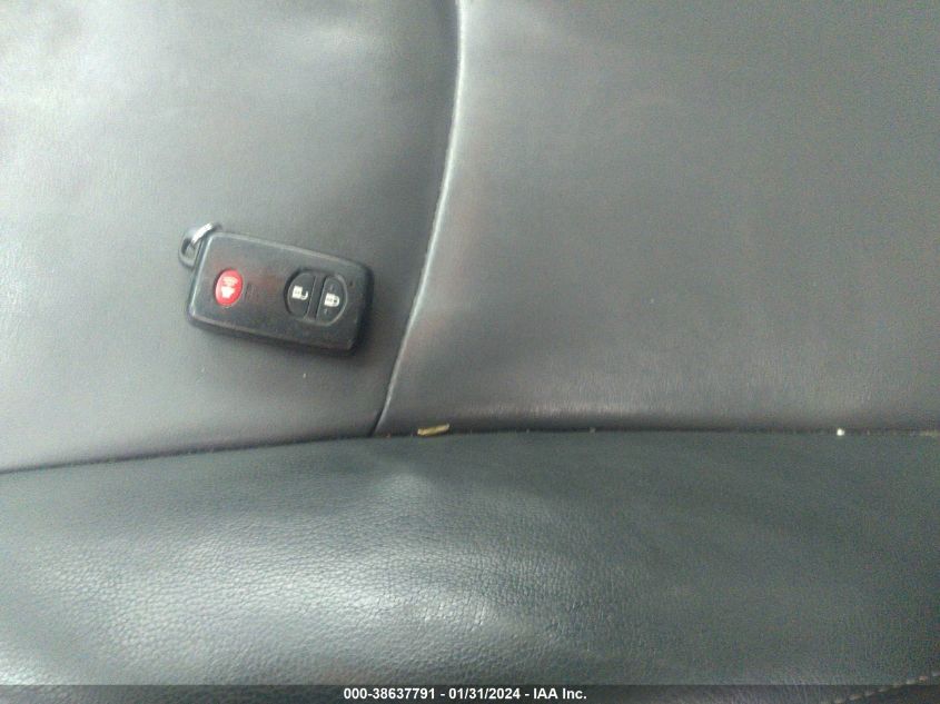2013 TOYOTA PRIUS - JTDKN3DUXD1638135