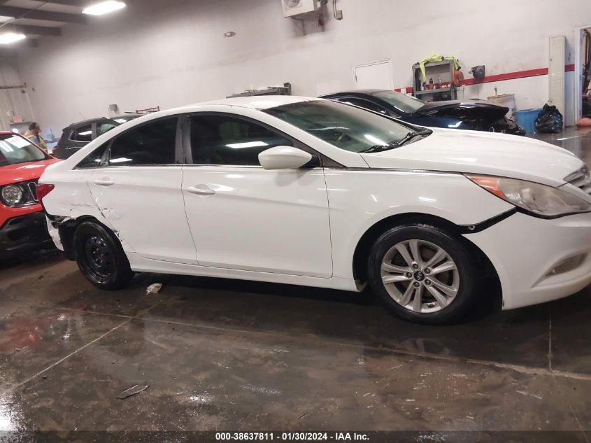 2013 HYUNDAI SONATA GLS - 5NPEB4AC8DH733406