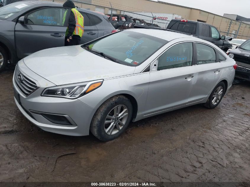 2017 HYUNDAI SONATA SE - 5NPE24AF2HH476517