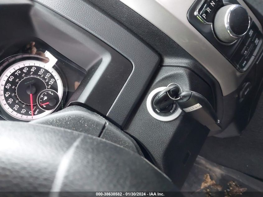 2019 RAM 1500 CLASSIC WARLOCK QUAD CAB 4X4 6'4 BOX - 1C6RR7GG6KS735945