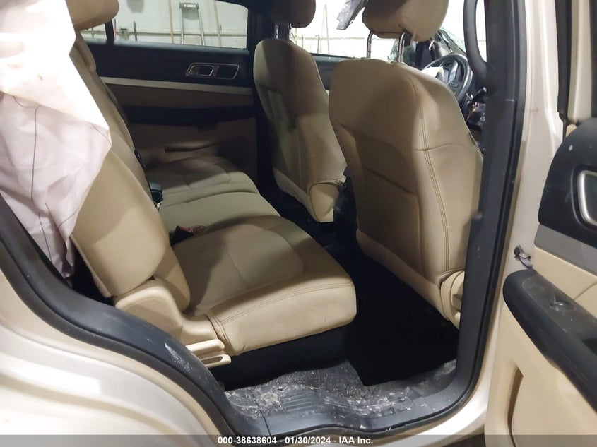 VIN 1FM5K8D83HGA44958 2017 FORD EXPLORER XLT