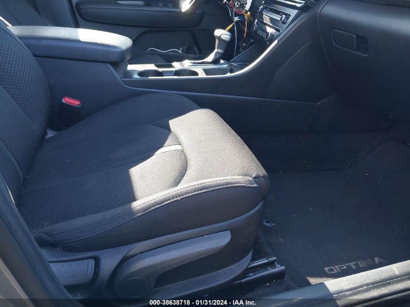 2018 KIA OPTIMA LX - 5XXGT4L36JG263189