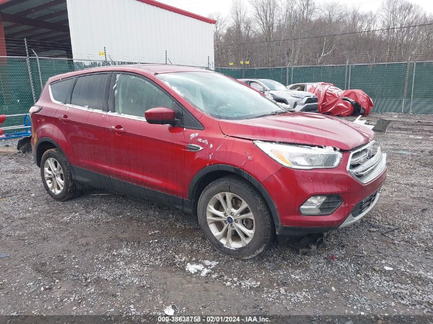 2017 FORD ESCAPE SE - 1FMCU9GD5HUC46976