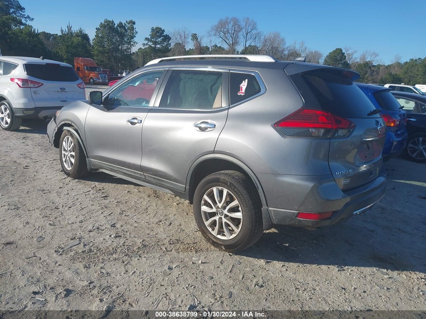 VIN KNMAT2MT7HP526480 2017 NISSAN ROGUE SV