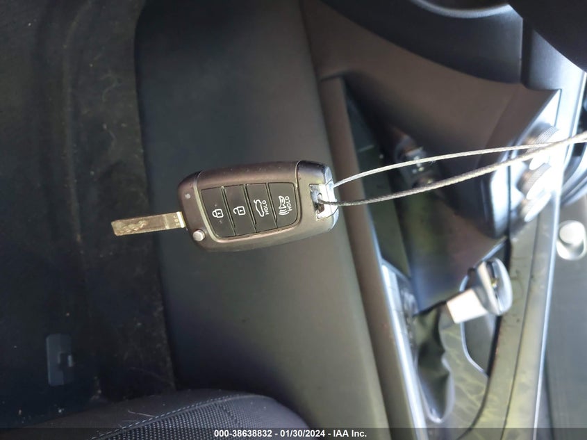 VIN KMHLL4AG1MU102005 2021 HYUNDAI ELANTRA SE