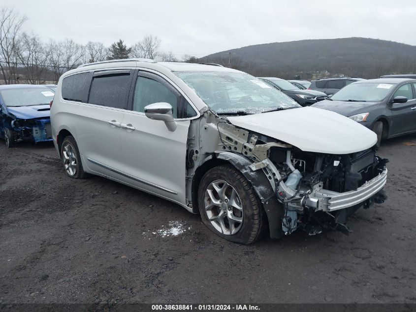 2017 CHRYSLER PACIFICA LIMITED - 2C4RC1GG7HR560154