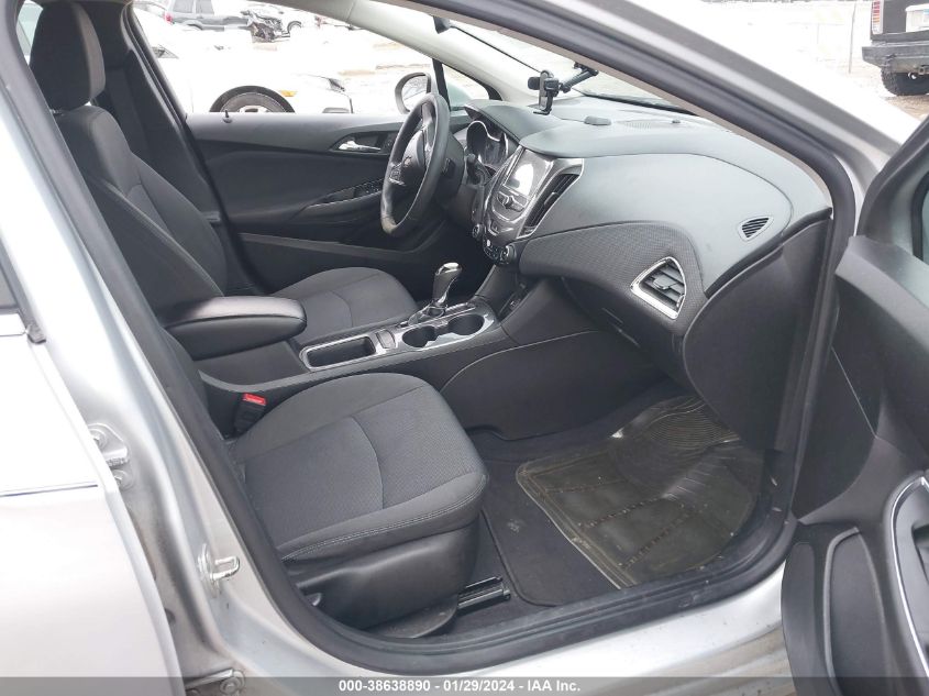 2018 CHEVROLET CRUZE LT AUTO - 1G1BE5SM0J7213913