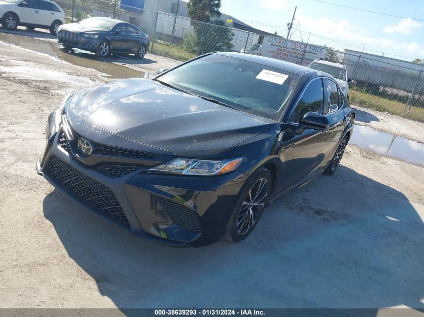 2018 TOYOTA CAMRY SE - 4T1B11HK6JU064549