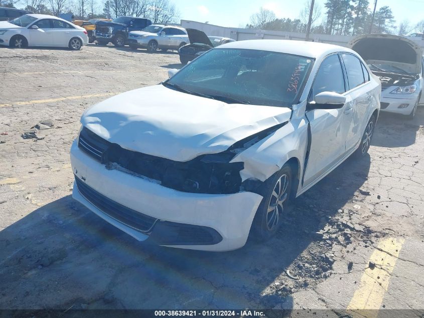 2013 VOLKSWAGEN JETTA 2.5L SE - 3VWDP7AJ1DM209759