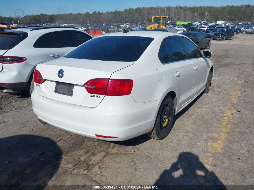 2013 VOLKSWAGEN JETTA 2.5L SE - 3VWDP7AJ1DM209759