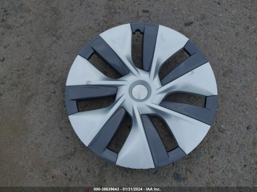2023 TESLA MODEL Y - 7SAYGAEE2PF871702
