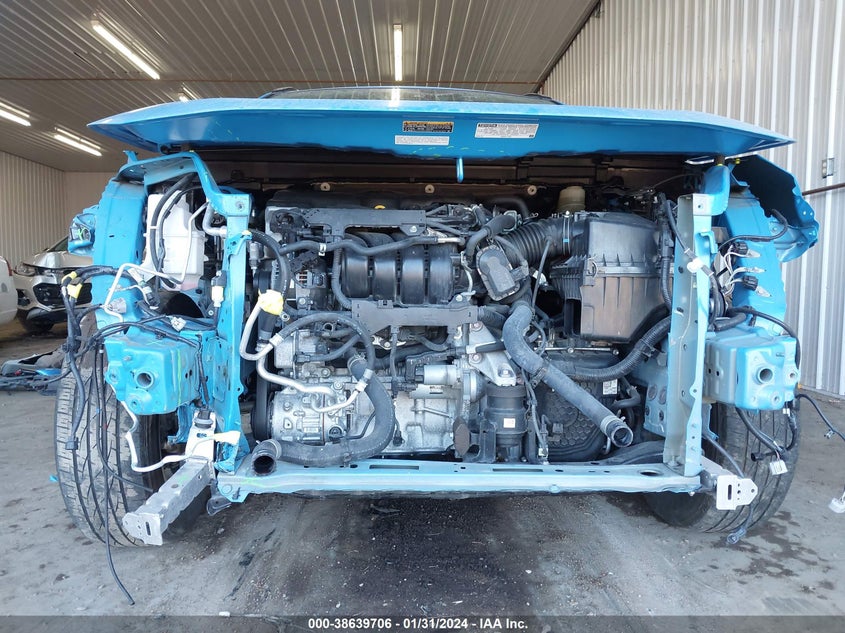 VIN JTMP1RFV7KD517018 2019 TOYOTA RAV4 XLE