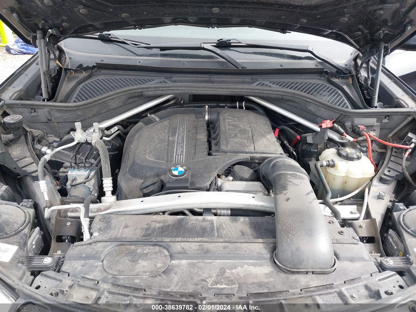 VIN 5UXKR2C36H0X04620 2017 BMW X5 SDRIVE35I