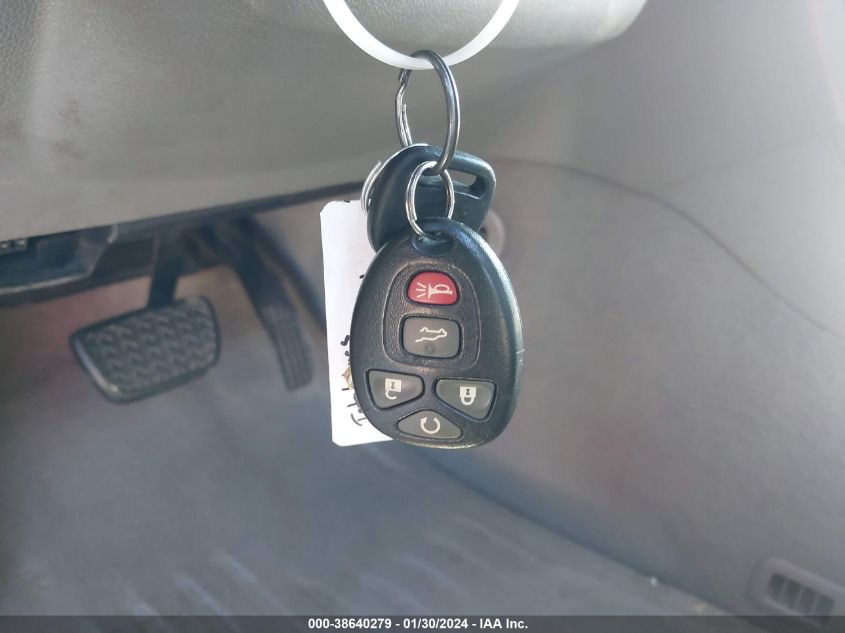 2015 CHEVROLET TRAVERSE LT - 1GNKRHKD0FJ314318