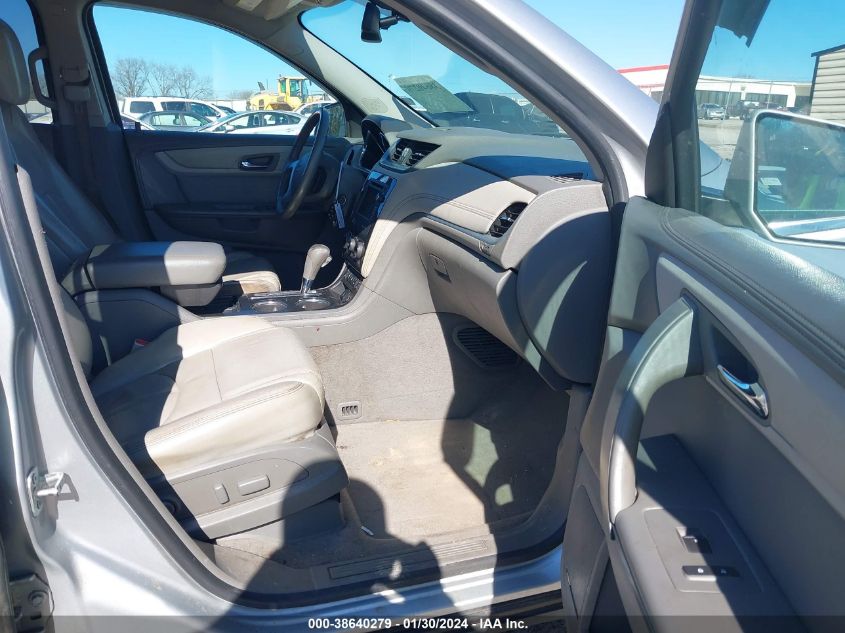 2015 CHEVROLET TRAVERSE LT - 1GNKRHKD0FJ314318
