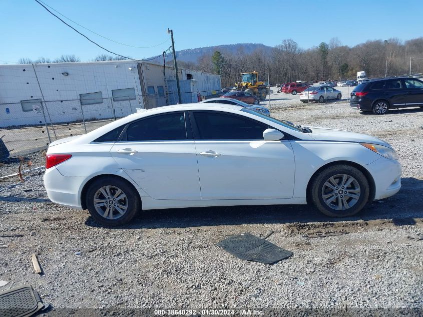 2013 HYUNDAI SONATA GLS - 5NPEB4AC7DH573082