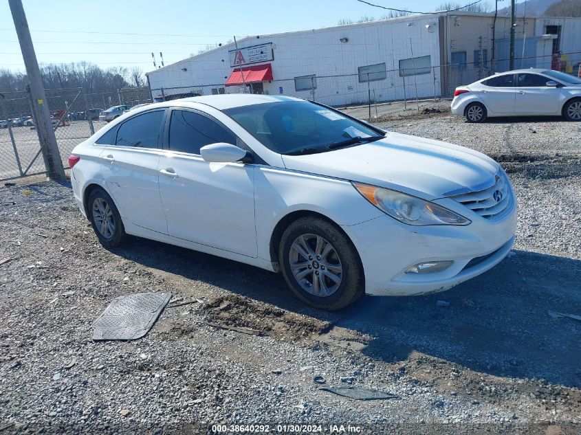 2013 HYUNDAI SONATA GLS - 5NPEB4AC7DH573082