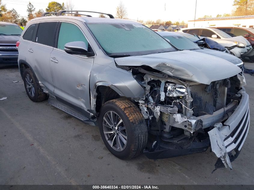 2019 TOYOTA HIGHLANDER SE/XLE - 5TDKZRFH0KS322881