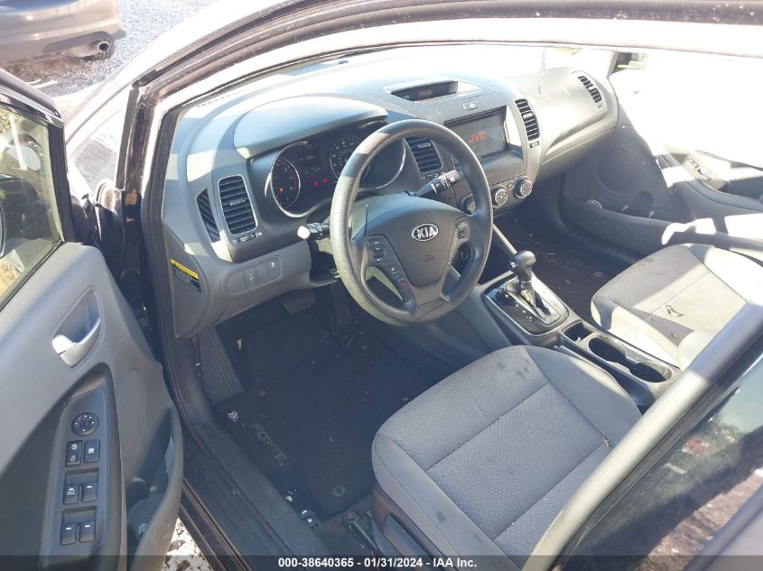 2017 KIA FORTE LX - 3KPFK4A78HE141912