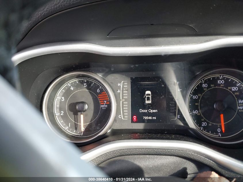 2018 JEEP CHEROKEE LATITUDE PLUS - 1C4PJLLB1JD519515