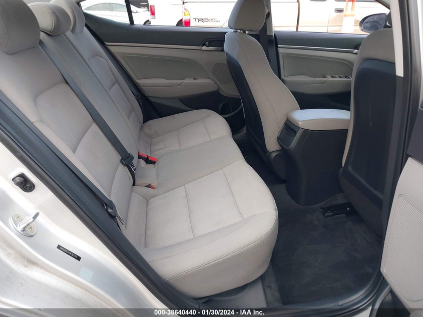 VIN 5NPD84LF4JH307371 2018 HYUNDAI ELANTRA SEL/VALUE/LIMITED