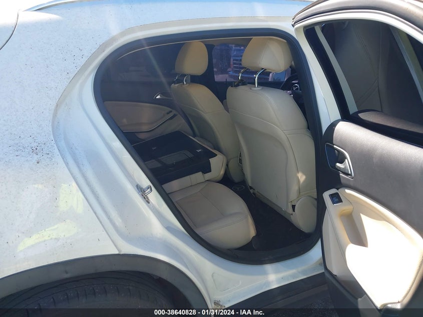 VIN WDCTG4EB9KJ552128 2019 MERCEDES-BENZ GLA 250