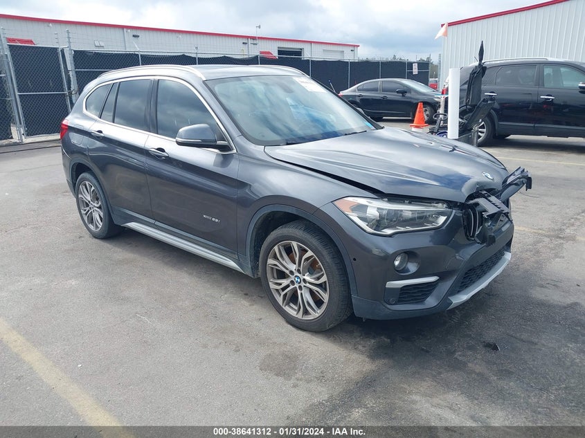 VIN WBXHT3Z33H4A54704 2017 BMW X1 XDRIVE28I