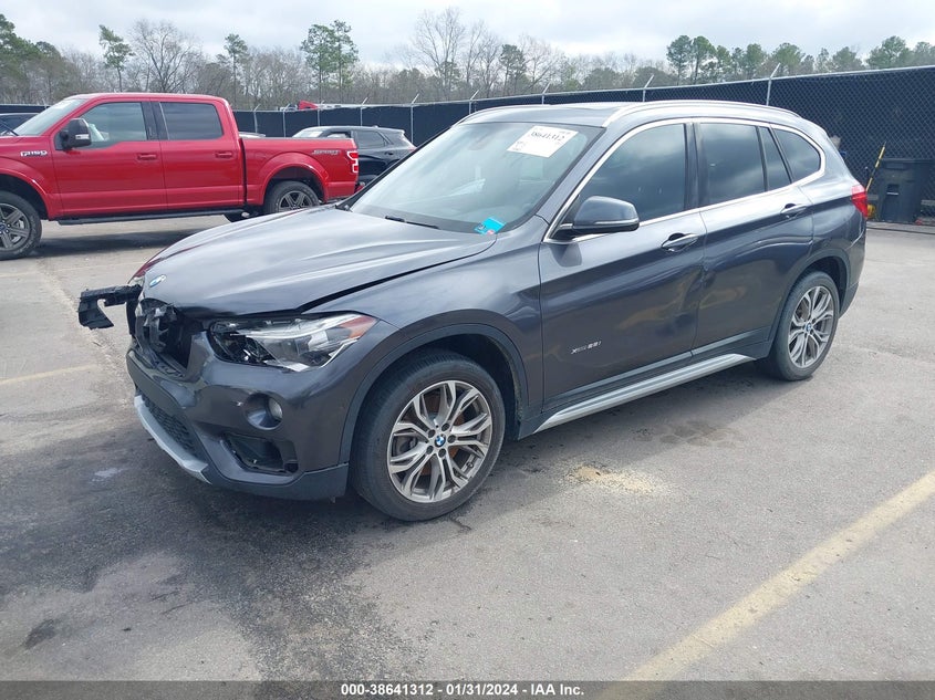 VIN WBXHT3Z33H4A54704 2017 BMW X1 XDRIVE28I