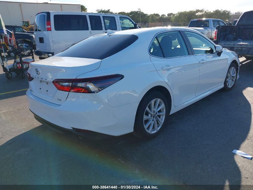 2022 TOYOTA CAMRY LE - 4T1R11AK0NU640957