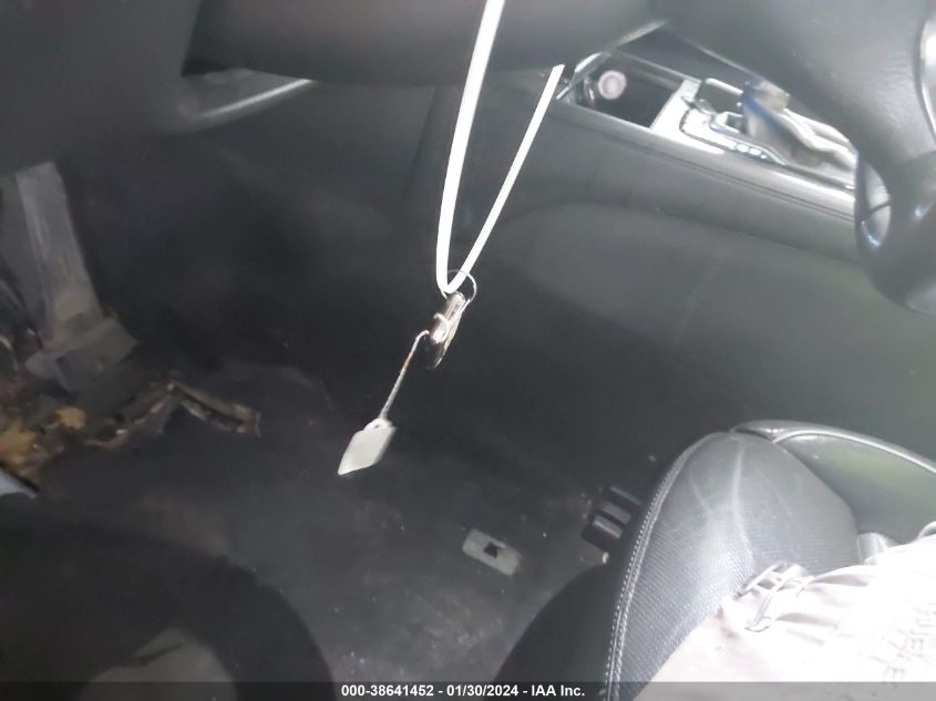 2015 HYUNDAI GENESIS 3.8 - KMHGN4JE3FU040572