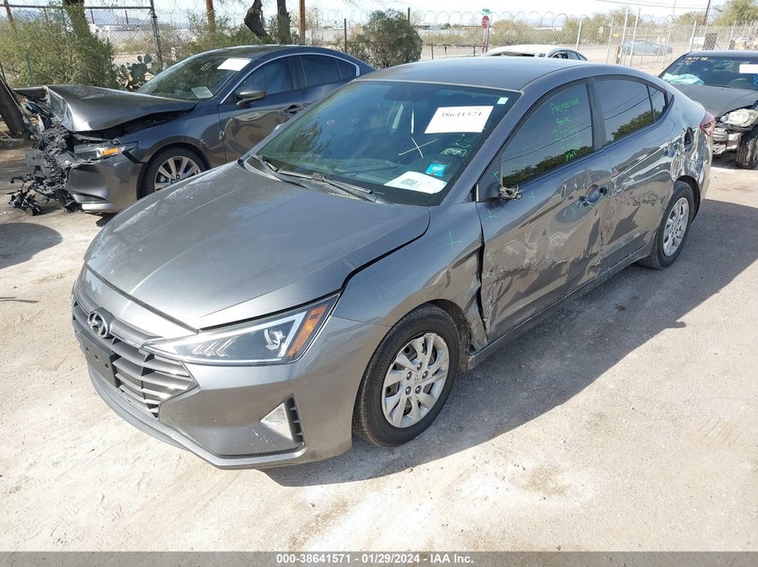 VIN 5NPD74LF8KH439330 2019 HYUNDAI ELANTRA SE