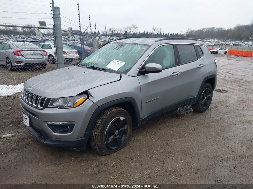 VIN 3C4NJDBB6KT755250 2019 JEEP COMPASS LATITUDE