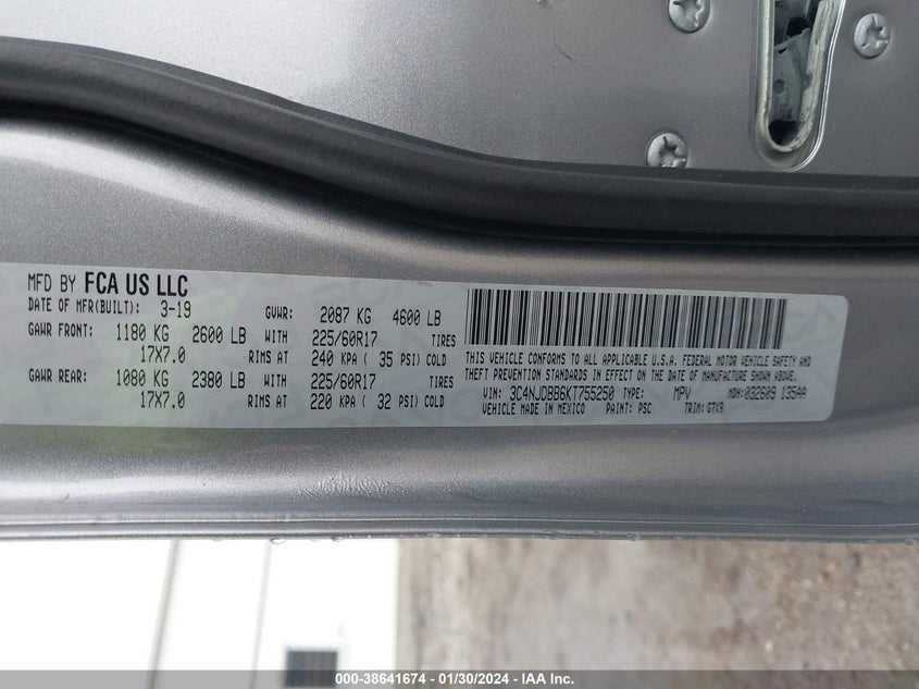 VIN 3C4NJDBB6KT755250 2019 JEEP COMPASS LATITUDE