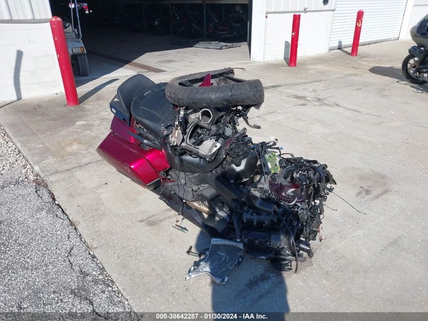 JH2SC7918JK000250 HONDA GL1800 B 2018