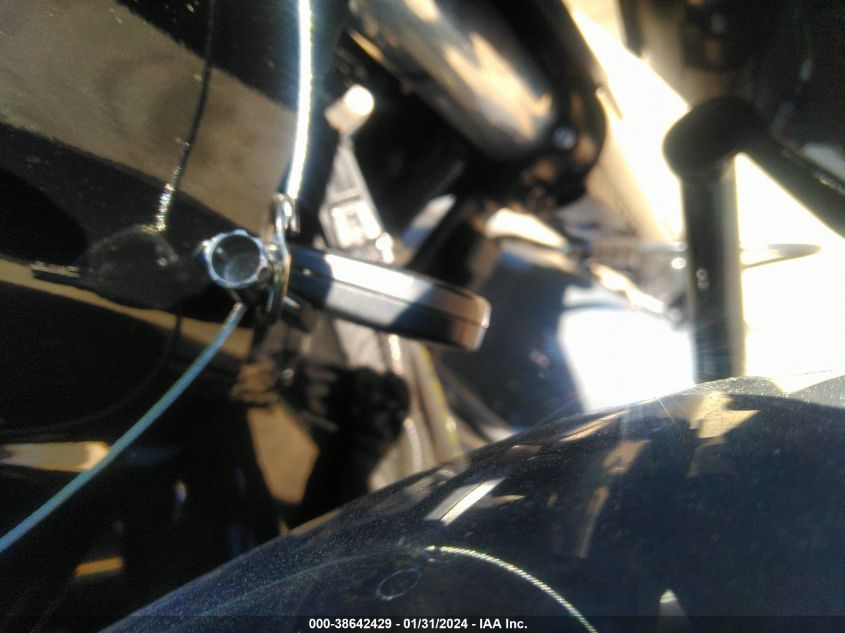 2022 HARLEY-DAVIDSON FLTRXS - 1HD1KTP14NB644738