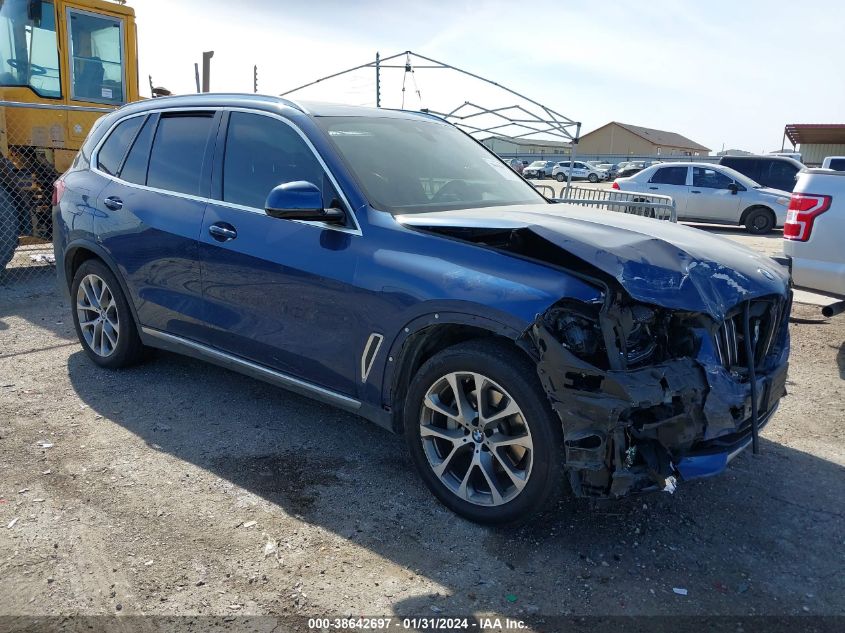 2019 BMW X5 XDRIVE40I - 5UXCR6C50KLK84131