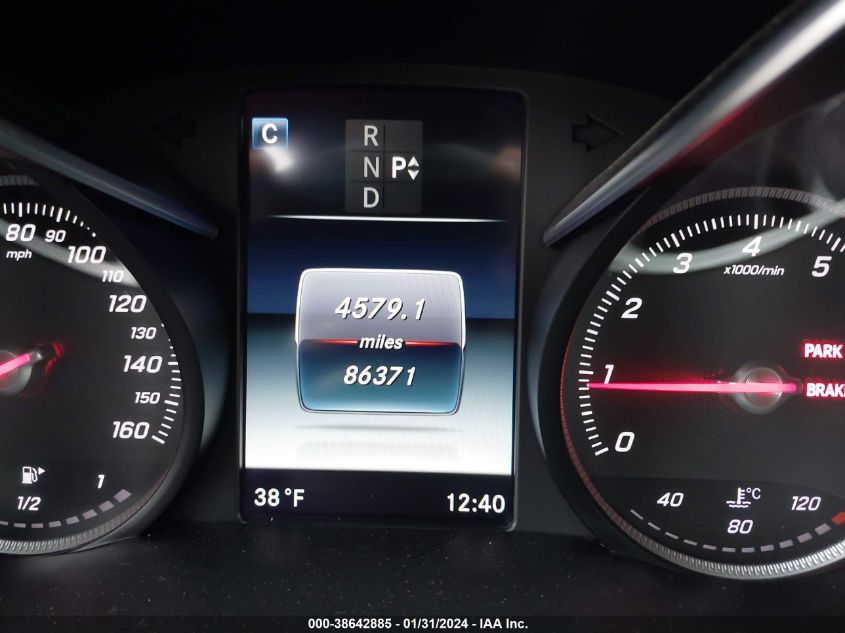 2017 MERCEDES-BENZ C 300 4MATIC/LUXURY 4MATIC/SPORT 4MATIC - 55SWF4KB5HU215237