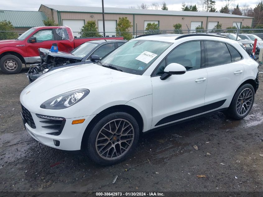 2018 PORSCHE MACAN SPORT EDITION - WP1AA2A59JLB18649