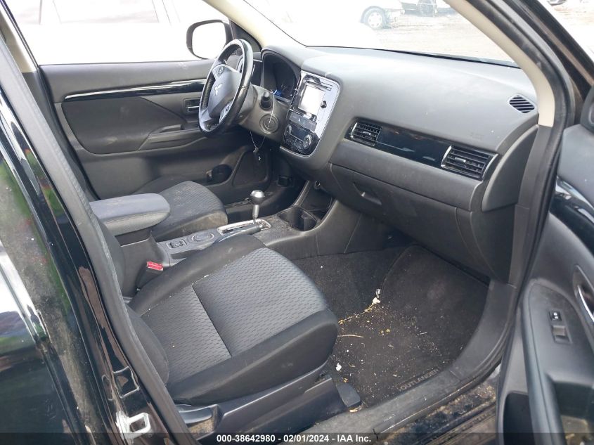 2014 MITSUBISHI OUTLANDER SE - JA4AD3A38EZ018147