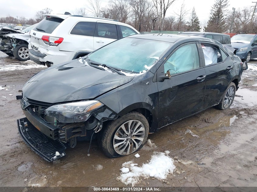 VIN 2T1BURHE1HC798706 2017 TOYOTA COROLLA XLE