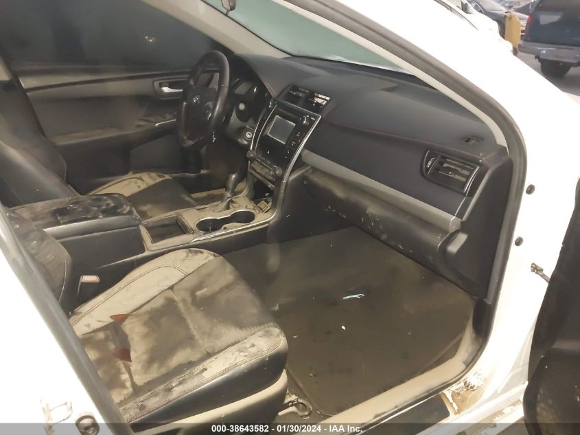 2016 TOYOTA CAMRY SE - 4T1BF1FK4GU208113