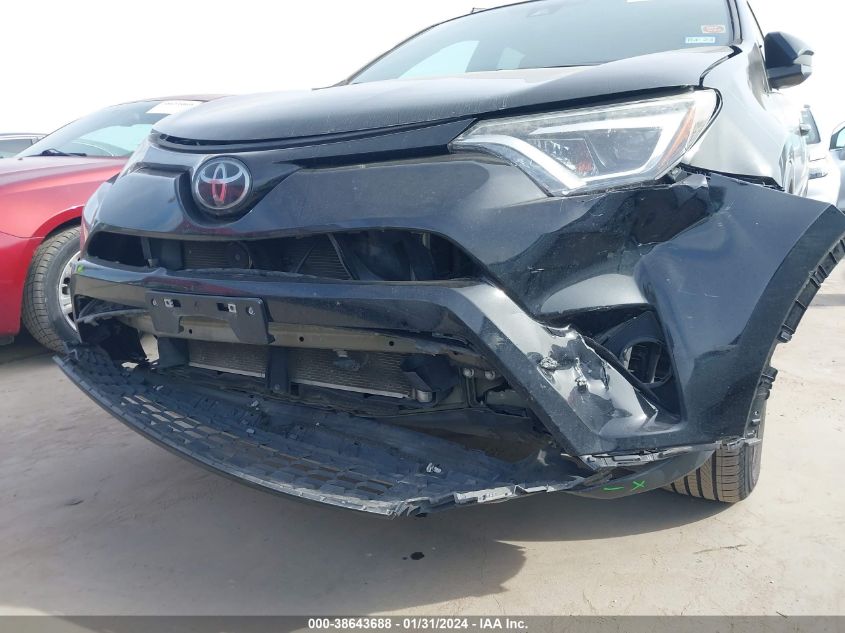2018 TOYOTA RAV4 SE - 2T3NFREVXJW452791